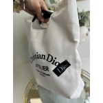 GEANTA TEXTILA DE VARA CHRISTIAN DIOR- ALB GEANTA TEXTILA DE VARA CHRISTIAN DIOR- ALB