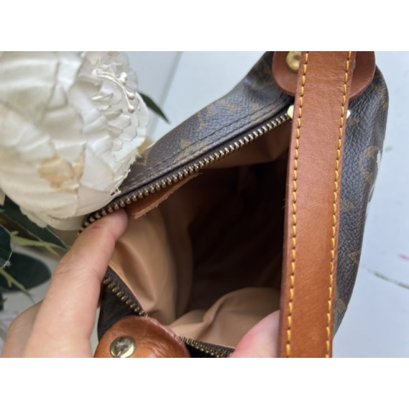 gentuta LOUIS VUITTON piele naturala