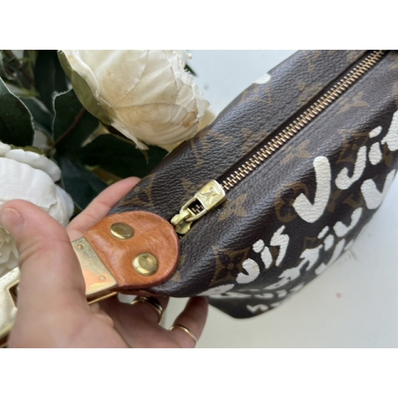 gentuta LOUIS VUITTON piele naturala gentuta LOUIS VUITTON piele naturala