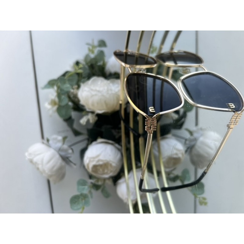 OCHELARI DE SOARE MIU MIU