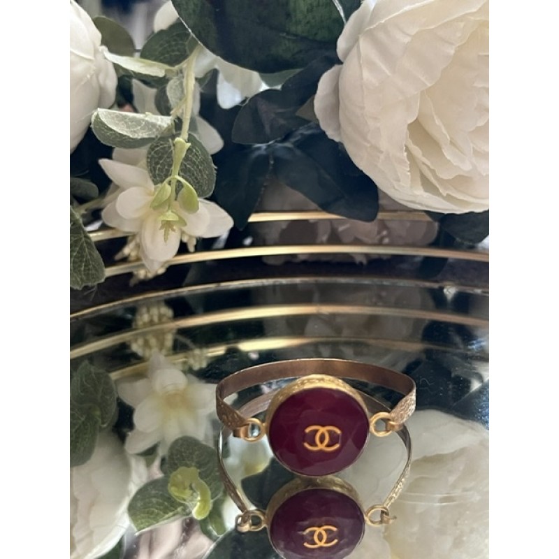 bRatara vintage logo CHANEL