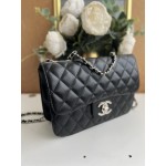 CHANEL CLASIC MATLASEE dimensiune MAXI