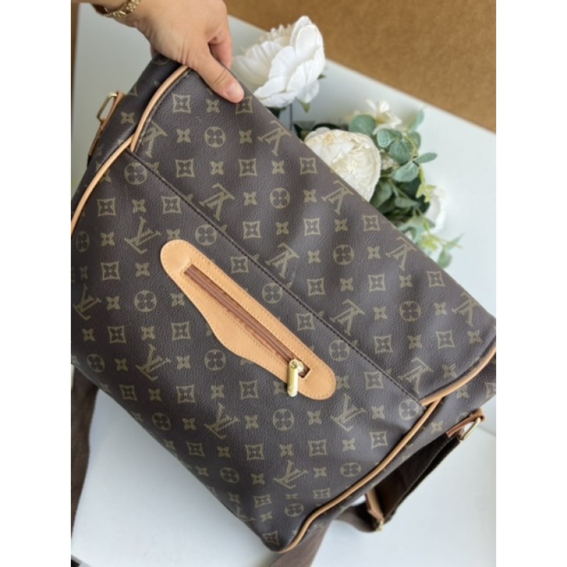 GEANTA SERVICIU/ LAPTOP UNISEX LOUIS VUITTON GEANTA SERVICIU/ LAPTOP UNISEX LOUIS VUITTON