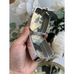 MINI CASETA CU OGLINDA/ GENTUTA CHANEL MINI CASETA CU OGLINDA/ GENTUTA CHANEL