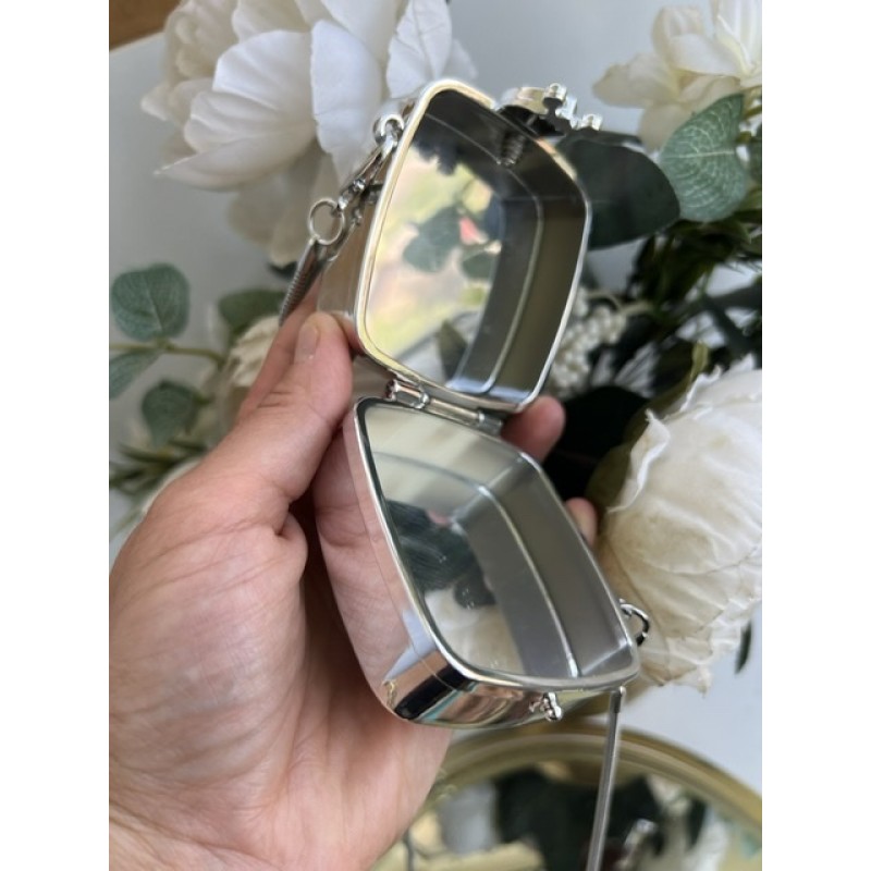 MINI CASETA CU OGLINDA/ GENTUTA CHANEL MINI CASETA CU OGLINDA/ GENTUTA CHANEL